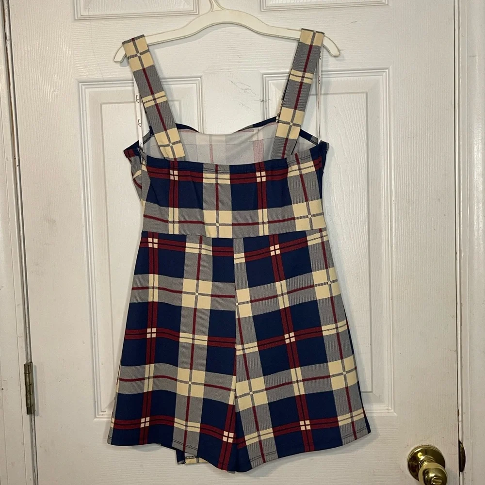 Romper - Picture 2 of 2